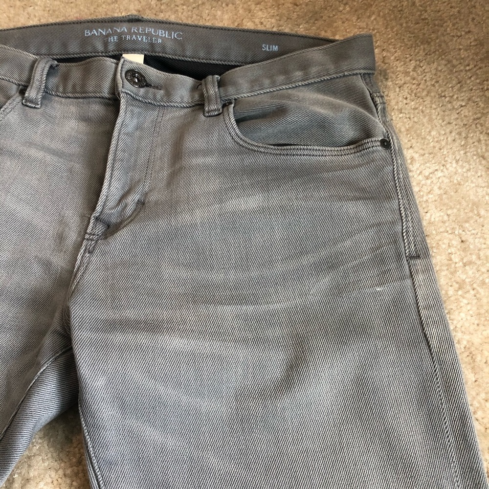 Banana Republic - The Traveler jeans